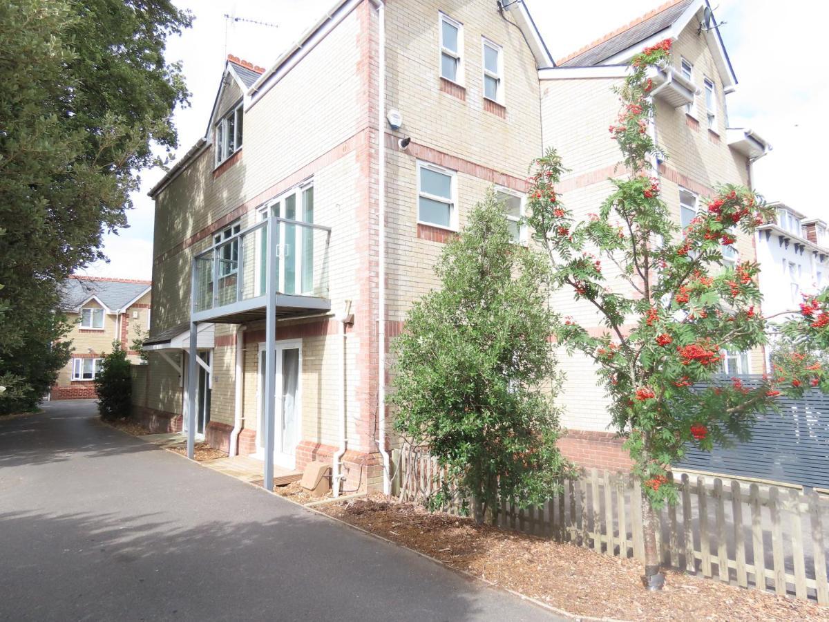 Entire Seaside Luxury Home With On Site Parking! Poole Exteriér fotografie